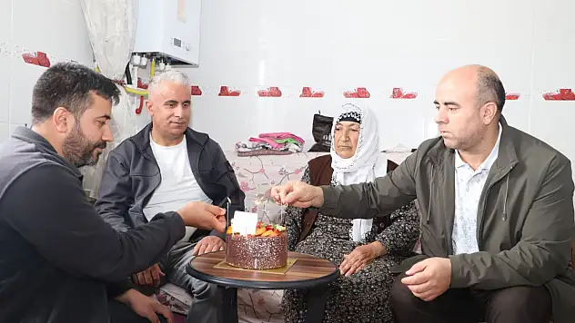 'Yaşlılarımız en değerli hazinemizdir' mesajı Doğubayazıt'tan verildi