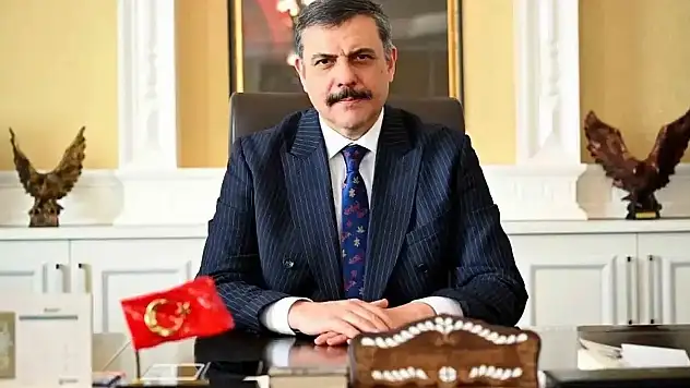 Yeni İçişleri Bakanı Mustafa Çiftçi Hangi Tarikate Yakın, Hangi Takımlı?