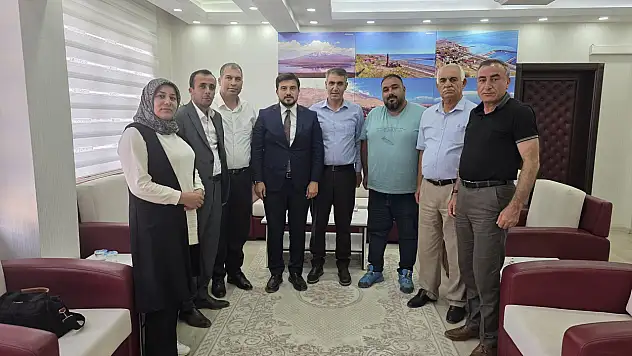 Yerel Yönetimlerin İş Birliği: Adilcevaz'da Hizmet Kalitesi İçin Önemli Ziyaret Gerçekleşti