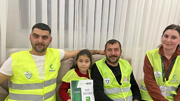 Yeşilay Kars Şubesi Ev Ziyaretleriyle Toplumu Bilinçlendiriyor