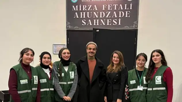 Yeşilay Kars Şubesi'nden Gençlere Sanat Desteği: Prova X: Eşkıya Oyununa Katılım Sağlandı