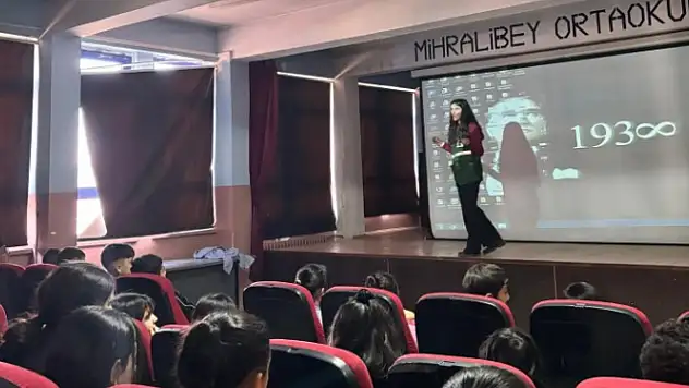 Yeşilay Kars Şubesi'nden Mihralibey Ortaokulu'nda Bilinçlendirme Etkinliği