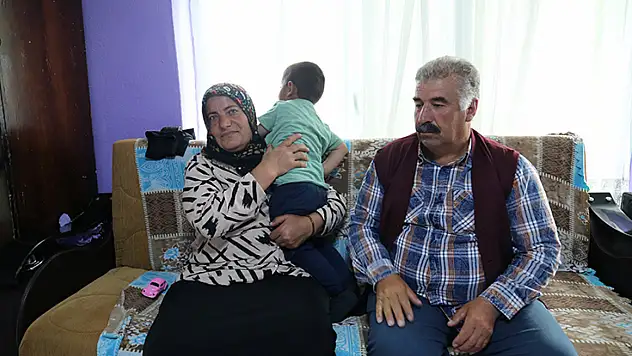Yılmaz çiftinin evlat hasreti sona erdi, Araz ailelerine neşe kattı