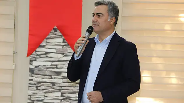 Zeydan, Edremit Belediye Meclisi'nde: Kayyım Bir Gasp, Bir Darbedir