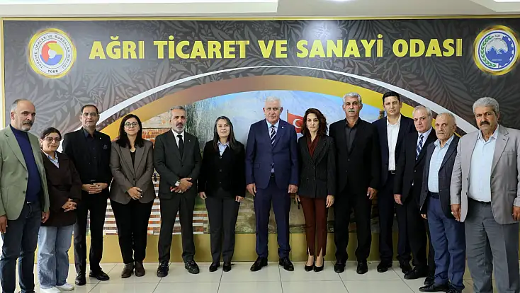 Ağrı Belediyesi Eşbaşkanı Aras ATSO Başkanı Erat’ı ziyaret etti