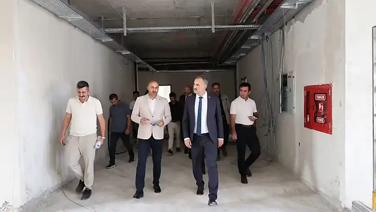Ağrı’da 9 bin metrekarelik dev sosyal hizmet yatırımında inceleme