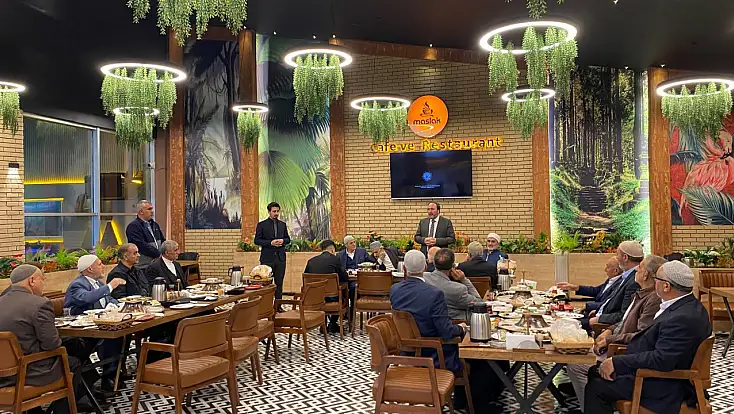 Ağrı’da emekli din görevlileri vefa buluşmasında bir araya geldi