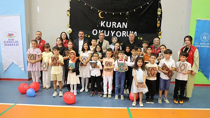 Ağrı’da Kur’an-ı Kerim öğrenen öğrencilerin başarısı hediyelerle taçlandırıldı