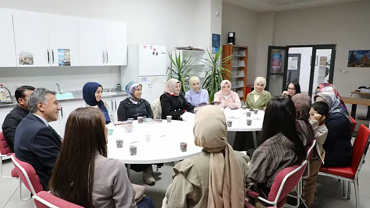 Ağrı’da öğretmenler aynı kitabın sayfalarında buluşacak