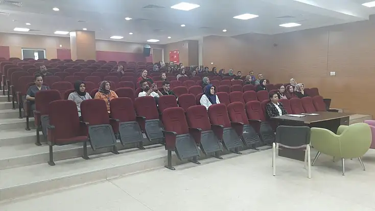 Ağrı’da prostat kanserinde erken tanıya dikkat çekildi