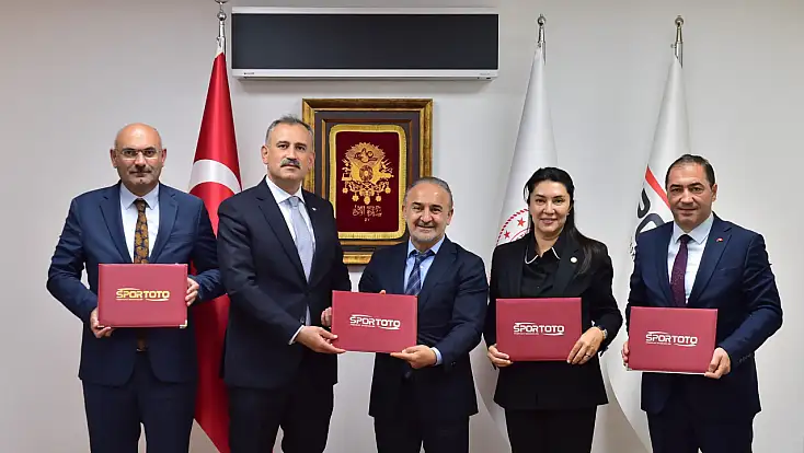 Ağrı’da sporun geleceğini değiştirecek imzalar atıldı