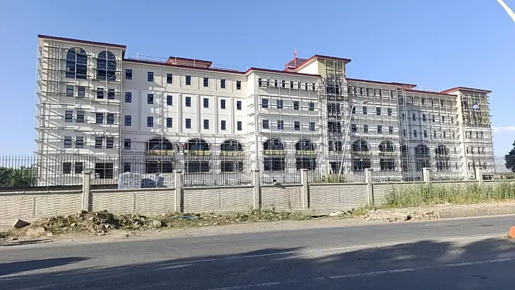 Ağrı Emniyet Müdürlüğü yeni hizmet binasında sona doğru