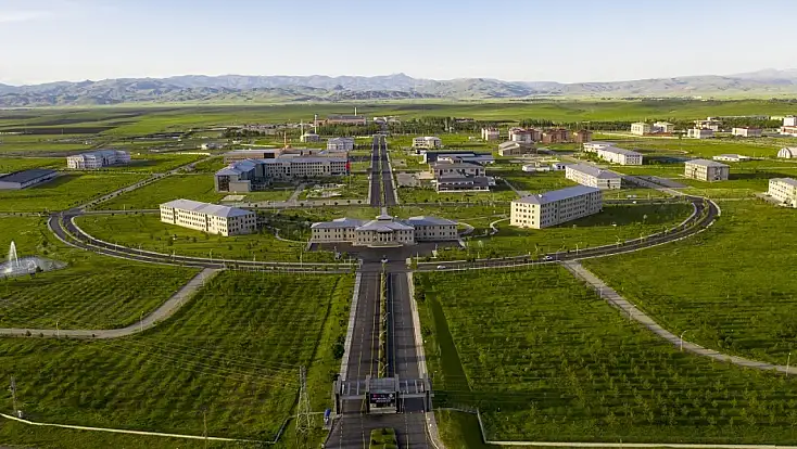 Ağrı İbrahim Çeçen Üniversitesi Neden Tercih Ediliyor? Öğrencilere Sunulan Avantajlar Dikkat Çekiyor