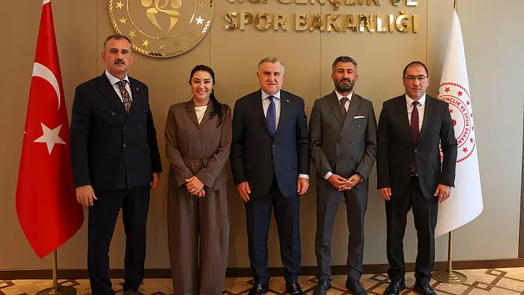 Ağrı'nın gençlik ve spor yatırımları Ankara'da masaya yatırıldı