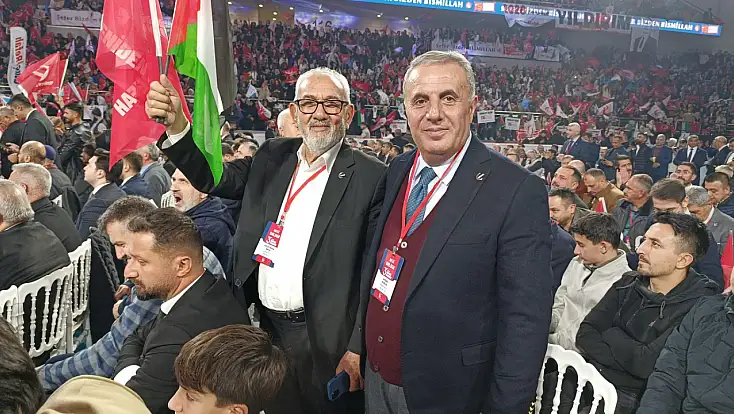 Ağrı teşkilatı tam kadro Ankara’da: Yeniden Refah kongresine büyük ilgi