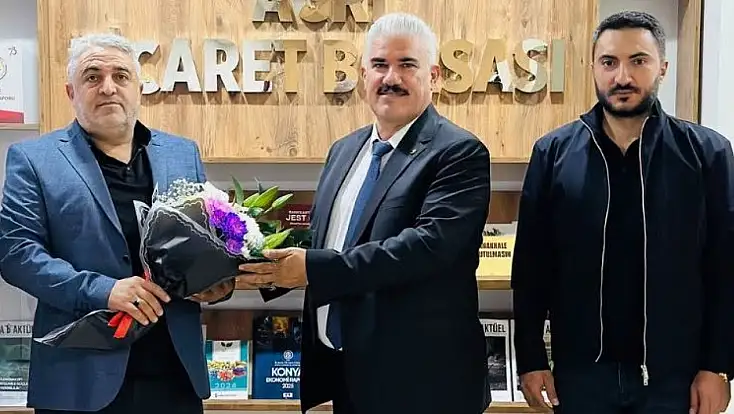 Ağrı Ticaret Borsası’nda örnek devir teslim! Işık görevi Ataş’a devretti