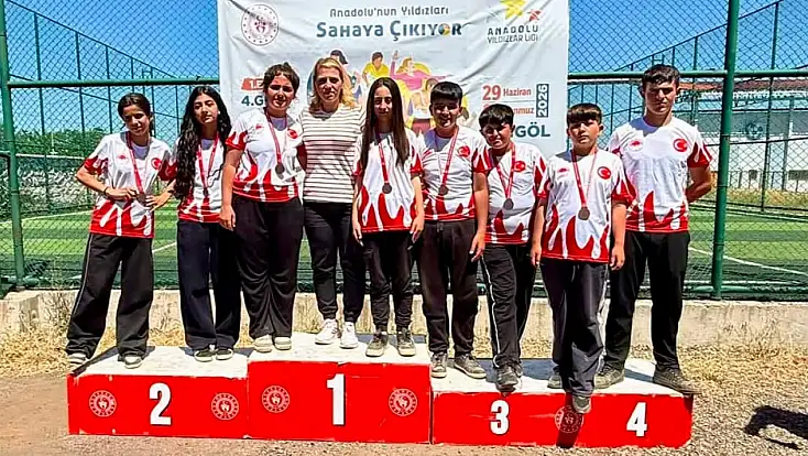Ağrılı boccecilerden Bingöl'de çifte başarı: Hedef yarı finalde zirve