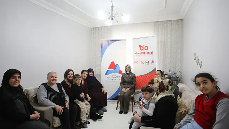 AİÇÜ Bilim Kafe’de deterjanların sağlık üzerindeki etkileri konuşuldu