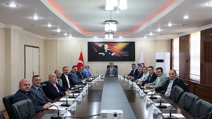 AİÇÜ yeni akademik yıl öncesi yol haritasını belirliyor