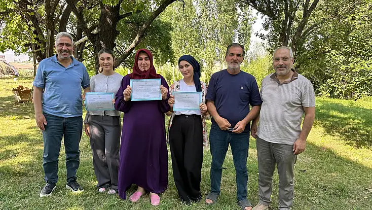 AK Parti Doğubayazıt'ta köylerde üye ziyaretlerini sürdürüyor