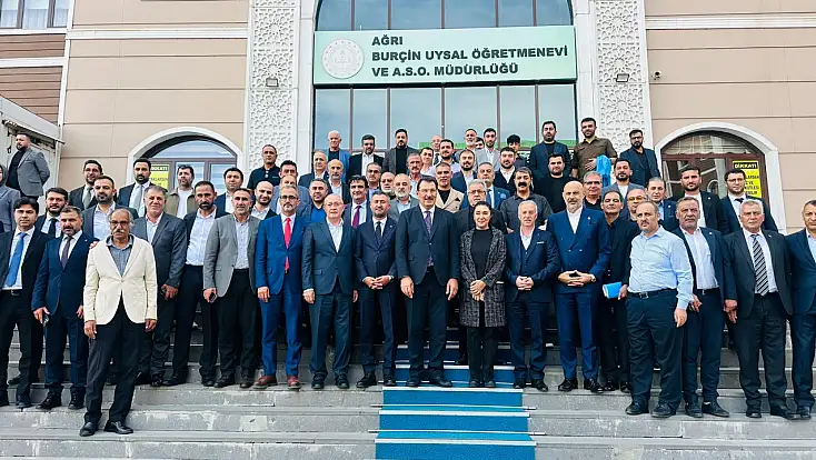 Ali İhsan Yavuz Ağrı’da STK ve basın temsilcileriyle bir araya geldi