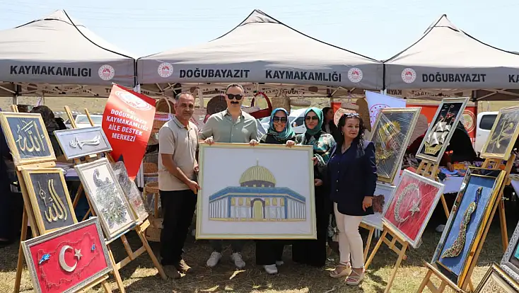 Balık Gölü Festivali'nde Doğubayazıt ADEM stantlarına yoğun ilgi