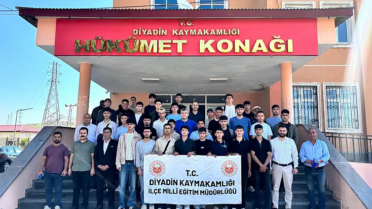 Diyadinli öğrenciler tarih yolculuğuna uğurlandı