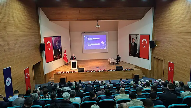 Diyanet İşleri Başkanlığından Ağrı'da 81 ili kapsayan programın mesajı verildi