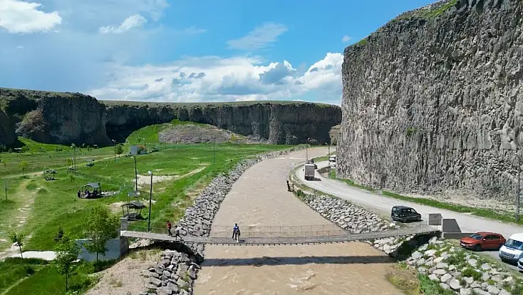 Doğu'nun Ihlara Vadisi’nin güzelliği dronla görüntülendi