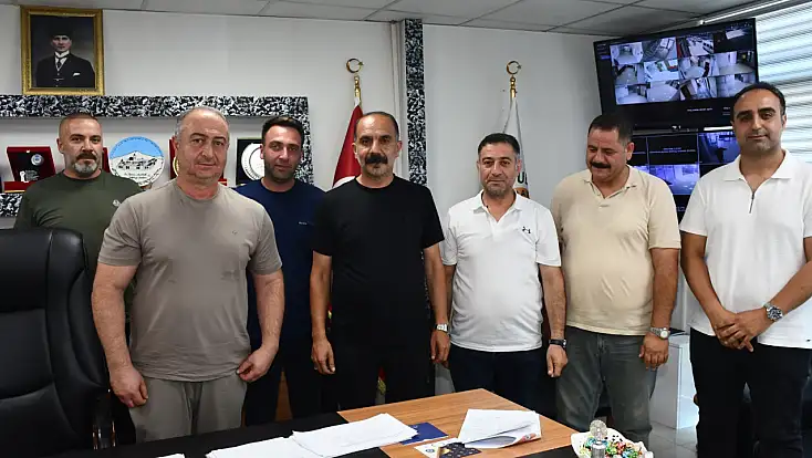 Doğubayazıt Belediyesi'nden çalışanlarına yüzde 25 zam
