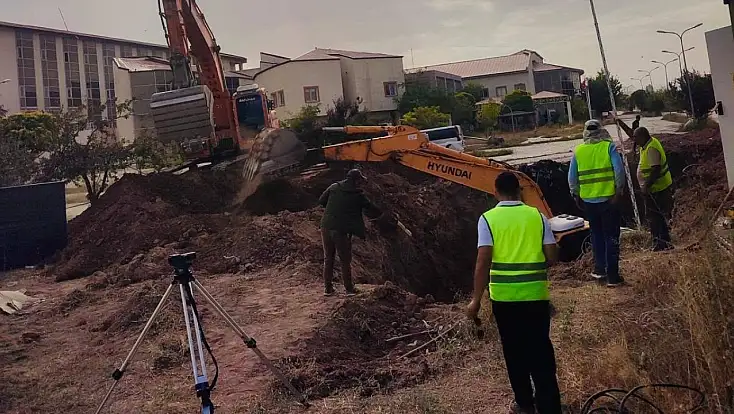 Doğubayazıt Devlet Hastanesi’nde yenileme çalışmaları sürüyor