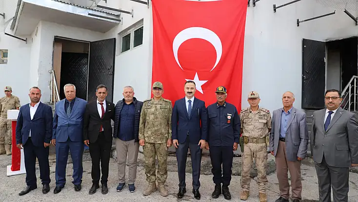 Doğubayazıt’ta 10 Şehit Dualarla Anıldı