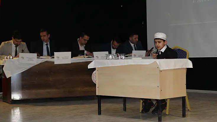 Doğubayazıt’ta hafızlık yarışmasında dereceler belli oldu