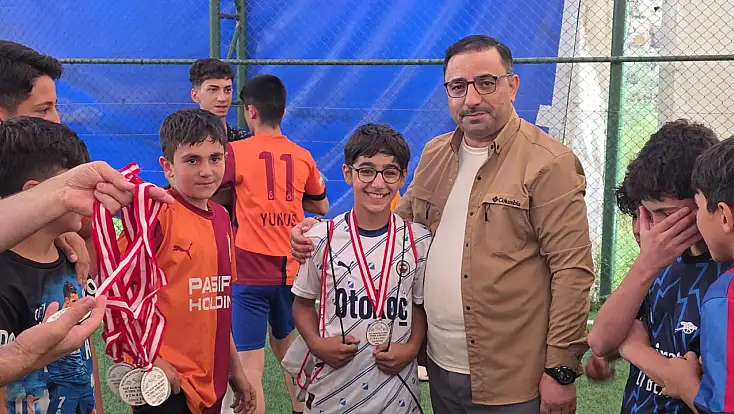 Doğubayazıt’ta Kur’an kurslarının şampiyonu belli oldu