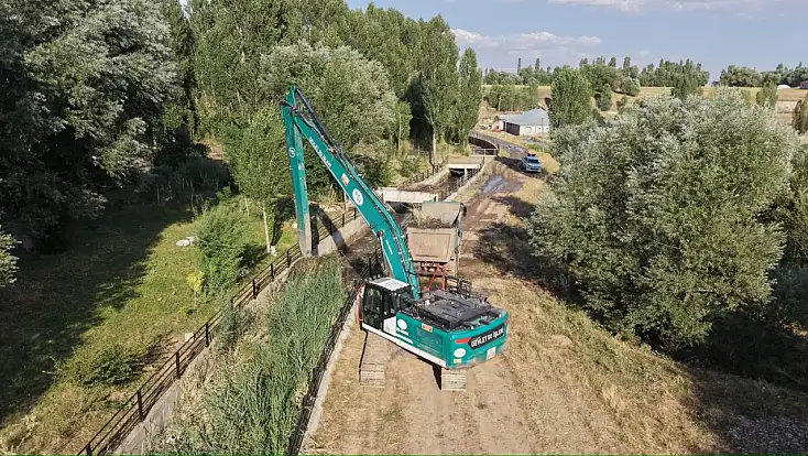 DSİ Ağrı’da taşkın riskine karşı çalışma başlattı