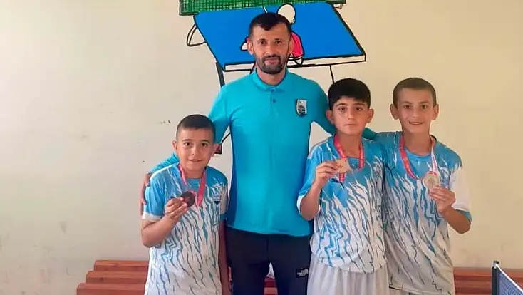 Eleşkirt’te 30 Ağustos coşkusu spor turnuvalarıyla yaşandı