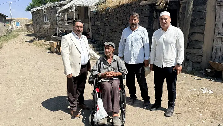 Hamur'da gönülleri ısıtan yardım eli