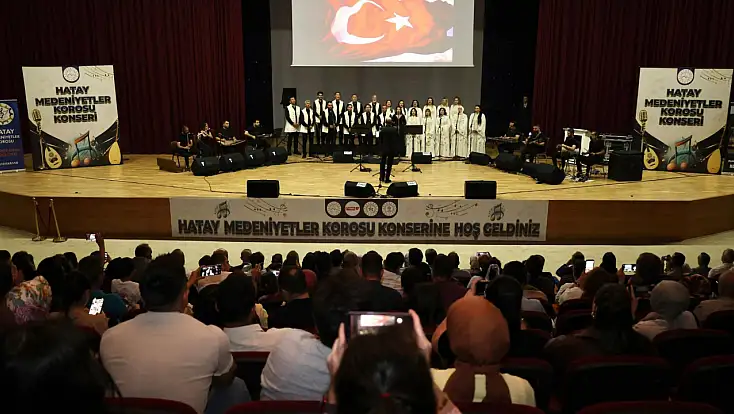 Hatay Medeniyetler Korosu, AİÇÜ'de unutulmaz bir konser verdi