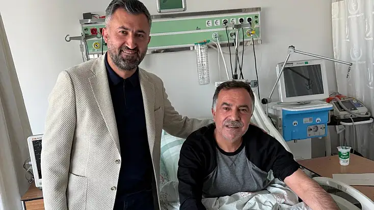 Kalp krizi geçiren Abbas Aydın yoğun bakımdan çıktı! İlk ziyaretçileri partililer oldu