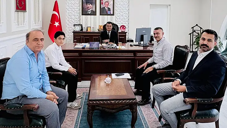 Kaymakam Dertlioğlu LGS Ağrı il birincisini ağırladı