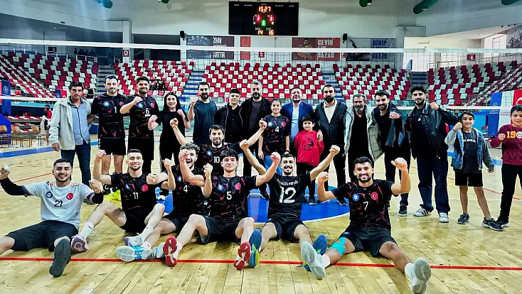 Patnos Belediye Spor evinde kazandı! Elazığ temsilcisini 3-2 mağlup etti
