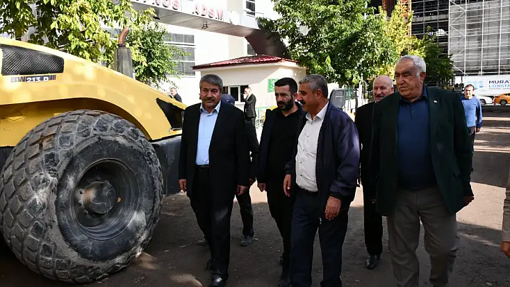 Patnos’ta cadde ve sokaklar sıcak asfalta hazırlanıyor