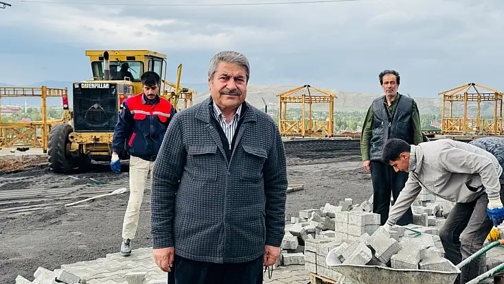 Patnos’ta Seyir Tepesi için çalışmalar sürüyor: Başkan Taşkın sahaya indi!