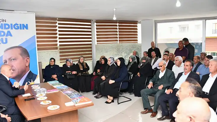 Patnos’ta teşkilat toplantısında ilçenin gündemi ele alındı