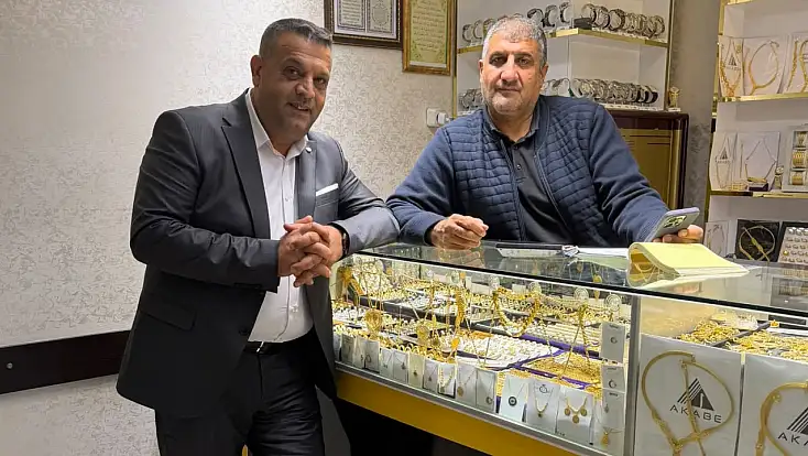 Taşdemir esnafın kapısını çaldı 'Derdiniz bizim derdimiz'
