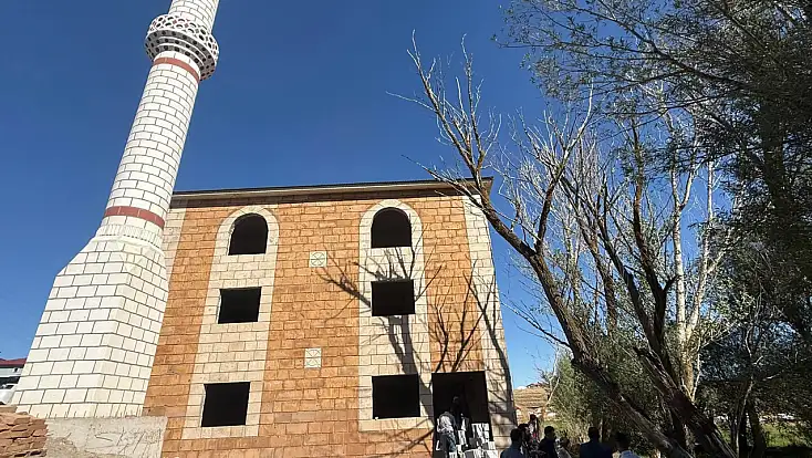 Taşlıçay’da Hz. Nuh Camii ve Aşevi’nde sona gelindi