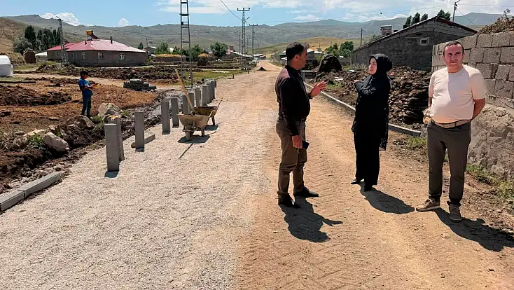 Taşlıçay'da köylerin ulaşım konforunu artırılıyor