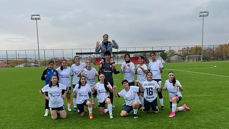 Zorluklar onları durdurmadı: Ağrı’nın güçlü kadınları Erzincan'da fark yarattı!