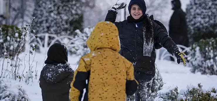 15 Ocak Perşembe Rize Valiliği açıklaması bekleniyor! Rize'de okullar tatil mi, yarın Rize'de kar tatili var mı?