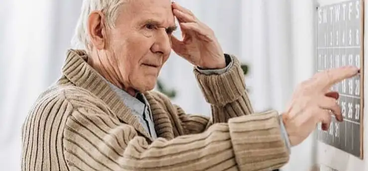 Alzheimer yıllar öncesinden sessizce ilerliyor